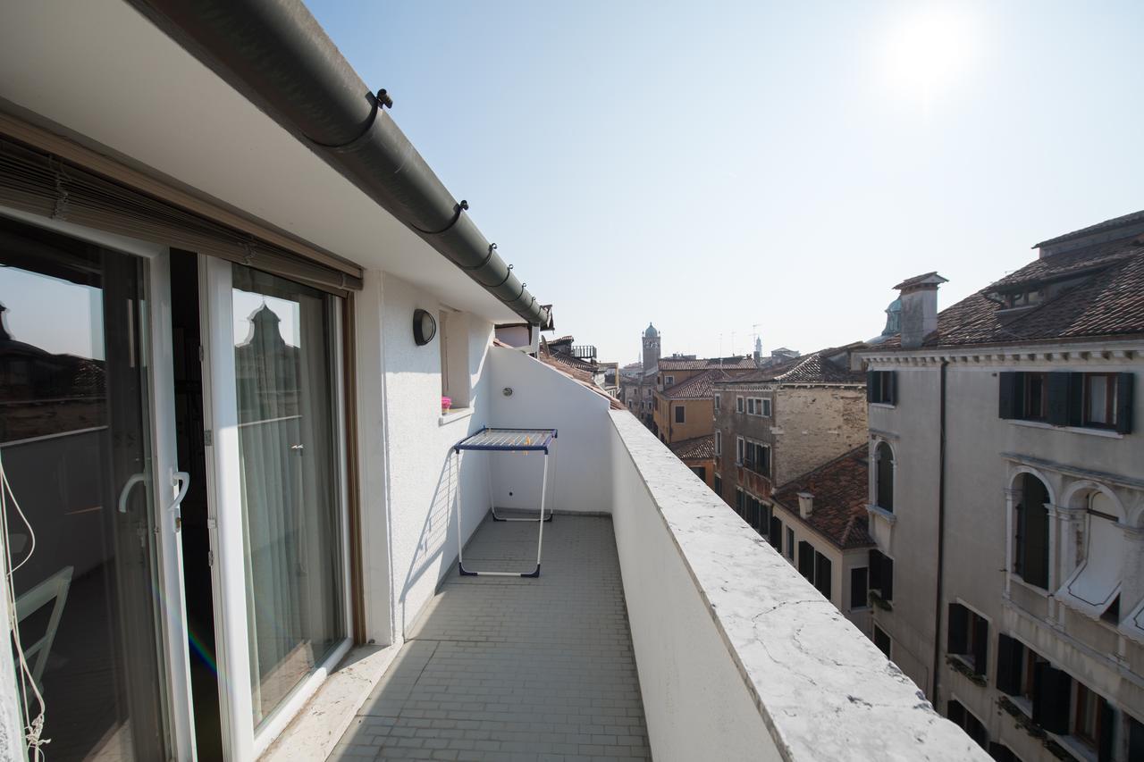 Savoia & Jolanda Apartments 2 Venedig Exteriör bild